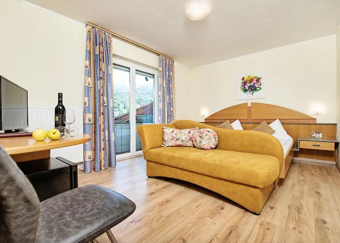 Erlebnis-hotel-appartements Hotel Latschach ober dem Faakersee